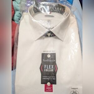 Van Heusen White Flex Collar Dress Shirt - Regular Fit